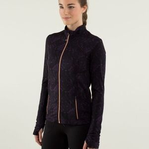 Lululemon Forme Jacket II *TexturedBeautiful Baroque Deep Zinfandel